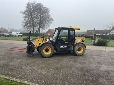 Lot 7 - JCB 525-60 Agri Telehandler. 2017 model year....