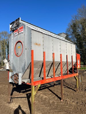 Lot 3c - 5t Farm Fans Automatic Grain Gas Dryer....