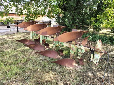 Lot 1a - Doweswell 8 Furrow Plough