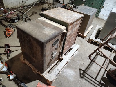 Lot 27 - 2 Safes (no keys)