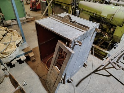 Lot 38 - Heavy Suty Box