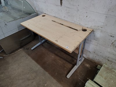Lot 48 - Workbench