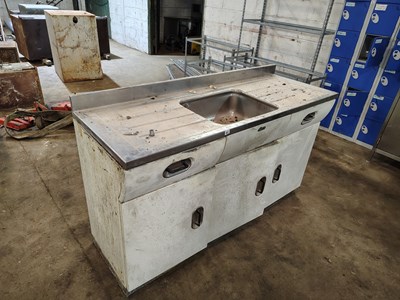 Lot 62 - Sink Units and Three Cupboards