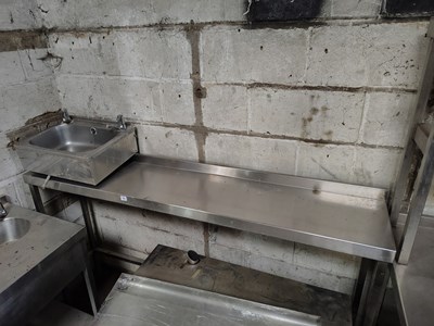 Lot 70 - Kitchen Sink Unit