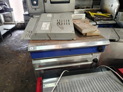 Lot 82 - Commercial Blue Seal Oven