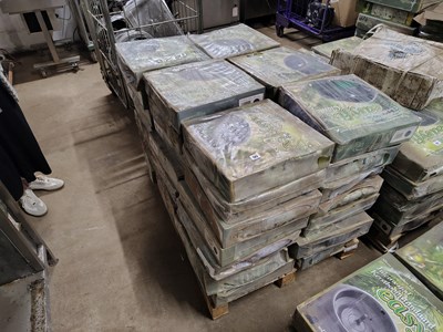 Lot 90 - Pallet of Easyfix Christmas Stands