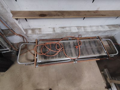 Lot 98 - Large BBQ (gas)
