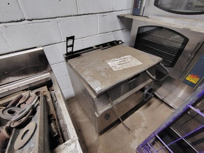 Lot 103 - Mareno Oven/Fryer