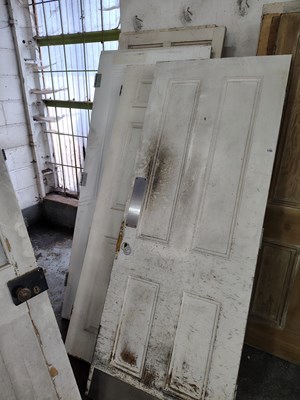 Lot 156 - Qty of Doors (wooden)