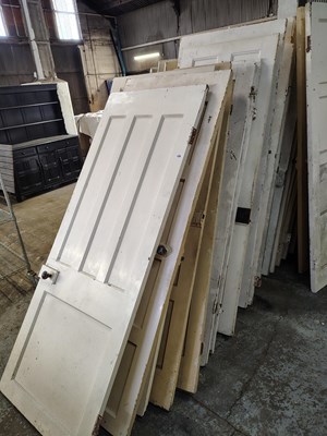 Lot 159 - Qty of Doors (wooden)