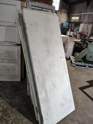 Lot 161 - Qty of Doors (wooden)