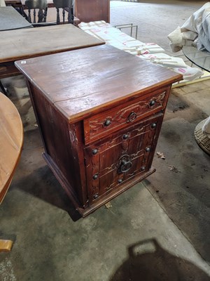 Lot 179 - Wooden Chest