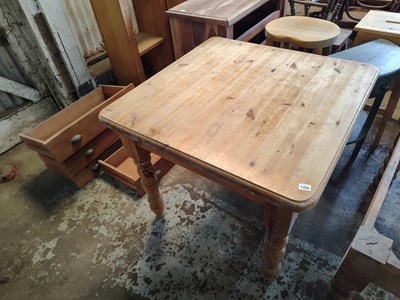 Lot 186 - Wooden Table