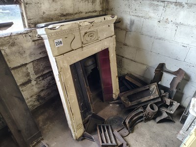 Lot 208 - Mouldings and Qty of Guards