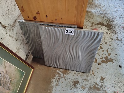 Lot 240 - Silver Wavy 3D Decorative Wall Panels