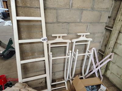 Lot 282 - Hanging Units x 4