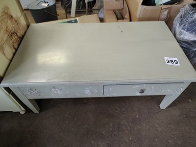 Lot 289 - TV Cabinet/Coffee Table